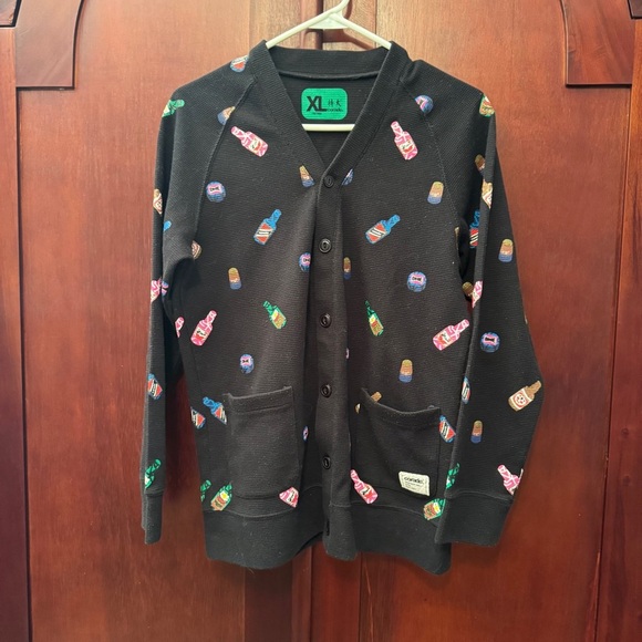 Corade Black Knit Sweater with bottle design Size XL - Picture 4 of 12